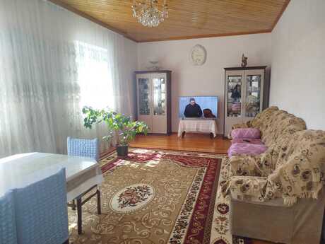4 otaqlı həyət evi/bağ evi - Zabrat q. - 120 m²