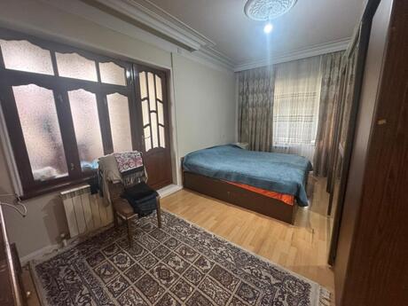 4 otaqlı köhnə tikili - Neftçilər m. - 90 m²