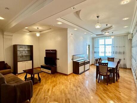 Объявление №5981741 - Баку, м. Мемар Аджеми, 3-комн., 150 м², 16/18 этаж