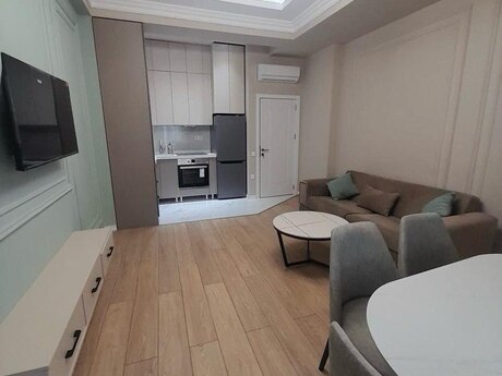 3 otaqlı yeni tikili - Ağ şəhər q. - 100 m²