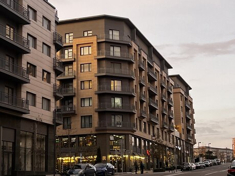 Объявление №5981733 - Баку, пос. Аг шехер, 3-комн., 100 м², 8/8 этаж