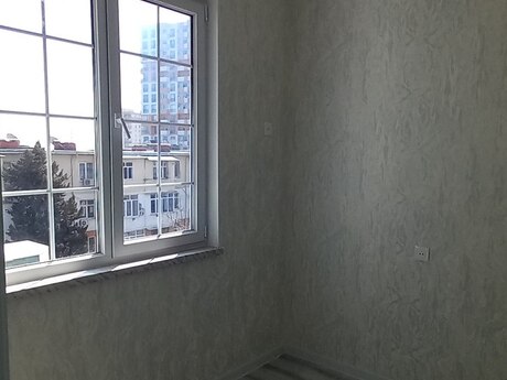 Satlr 3 otaql khn tikili 50 m, Memar cmi m.