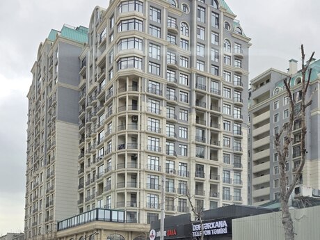 Объявление №5982066 - Баку, м. 28 мая, 3-комн., 145 м², 14/15 этаж