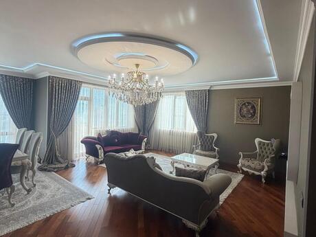 Объявление №5982083 - Баку, м. 8 ноября, 3-комн., 168 м², 10/18 этаж