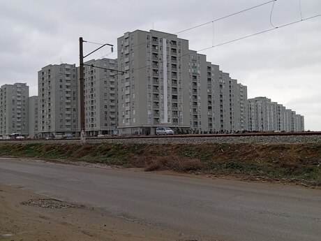 5 otaqlı həyət evi/bağ evi - Hövsan q. - 186 m²