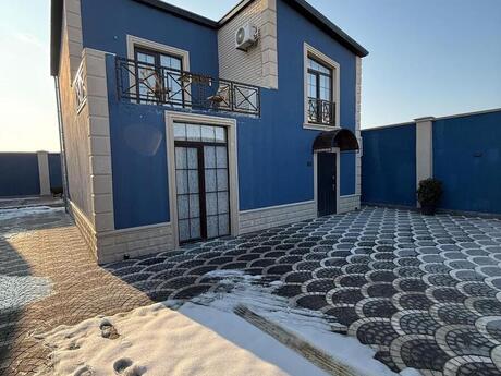4 otaqlı həyət evi/bağ evi - Novxanı q. - 280 m²