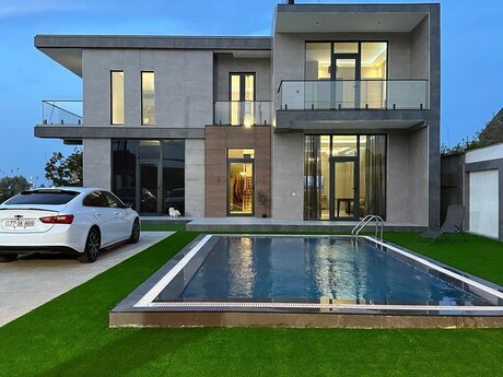 4 otaqlı həyət evi/bağ evi - Novxanı q. - 340 m²