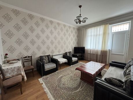 3 otaqlı həyət evi/bağ evi - Yeni Günəşli q. - 70 m²