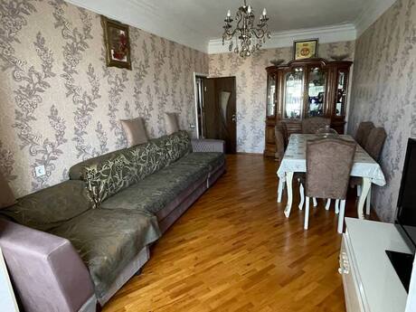 Elan №5982348 - Bakı, Neftçilər m., 4 otaqlı, 100 m², 3/10 mərtəbə