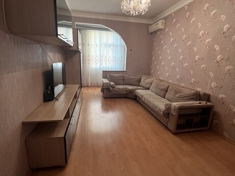 Satılır 2 otaqlı yeni tikili 53 m², 9-cu mikrorayon q.