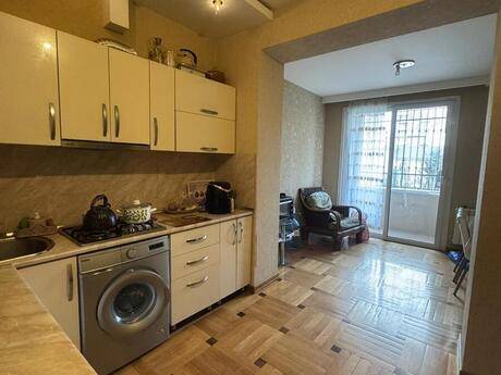 3 otaqlı köhnə tikili - Nizami m. - 85 m²