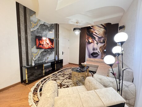 3 otaqlı köhnə tikili - İçəri Şəhər m. - 100 m²