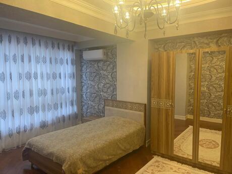 5 otaqlı yeni tikili - Nəsimi r. - 300 m²
