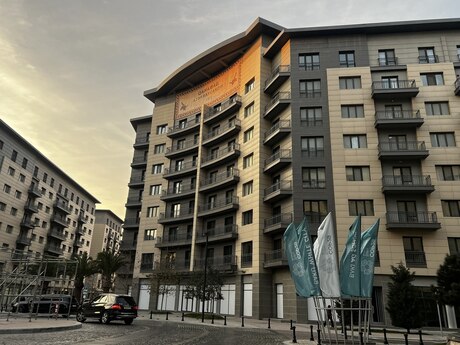4 otaqlı yeni tikili - Ağ şəhər q. - 195 m²