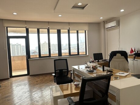 Nizamidə 8 otaqlı yeni tikili mənzil satılır, 330 m², 780 000 AZN, şəkil 3 / 12