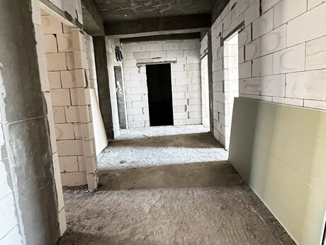 4 otaqlı yeni tikili - Ağ şəhər q. - 160 m²