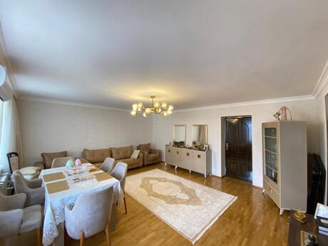 3 otaqlı mənzil, 68 m², 28 May: 205 000 ₼ 2