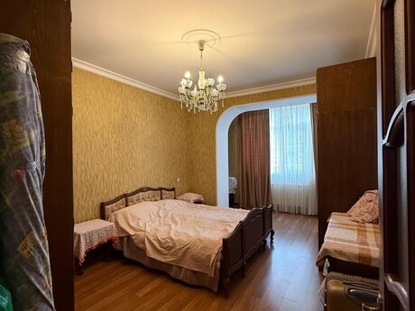 3 otaqlı köhnə tikili - Nəsimi r. - 100 m²