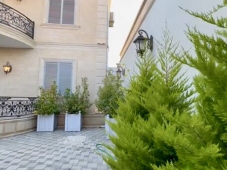 6 otaqlı həyət evi/bağ evi - Mərdəkan q. - 230 m²
