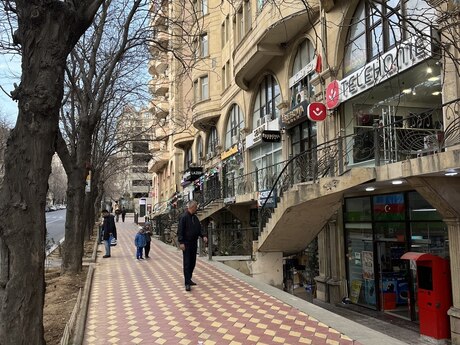 Satılır obyekt 85 m², Nizami m.