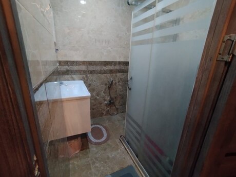 4 otaqlı köhnə tikili - Xalqlar Dostluğu m. - 105 m²