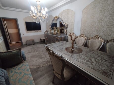 4 otaqlı köhnə tikili - Xalqlar Dostluğu m. - 105 m²