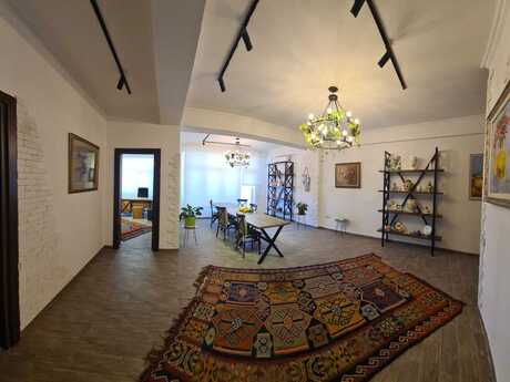 4-комн. офис - пос. Бадамдар - 140 м²