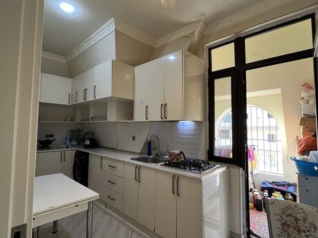 2 otaqlı yeni tikili - 28 May m. - 63 m²