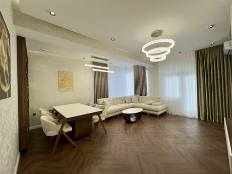 3 otaqlı yeni tikili - Gənclik m. - 122.5 m²