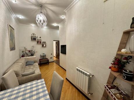 Объявление №5983171 - Баку, м. 28 мая, 3-комн., 67 м², 4/5 этаж