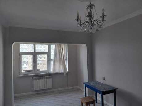 Elan №5983411 - Bakı, Köhnə Günəşli q., 2 otaqlı, 67 m², 9/9 mərtəbə