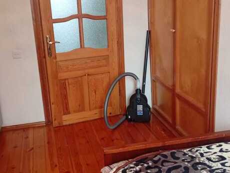 3 otaqlı köhnə tikili - Qara Qarayev m. - 70 m²