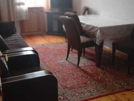 3 otaqlı köhnə tikili - Qara Qarayev m. - 70 m²