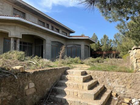 Satılır 7 otaqlı həyət evi/bağ evi 460 m², Masazır q.