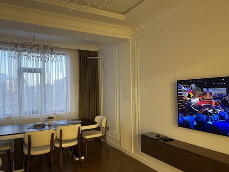 3 otaqlı mənzil, 118 m², Gənclik: 420 000 ₼ 3