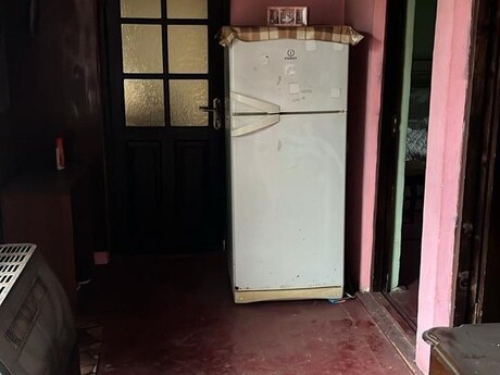 Satılır 2 otaqlı həyət evi/bağ evi 60 m², Əmircan q.