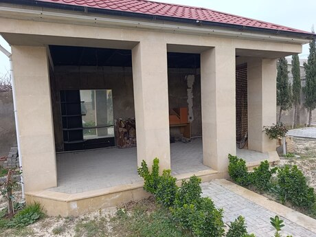 5 otaqlı həyət evi/bağ evi - Görədil q. - 200 m²