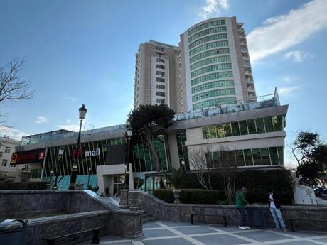 Elan №5983967 - Bakı, Sahil m., 3 otaqlı, 80 m², 2/4 mərtəbə