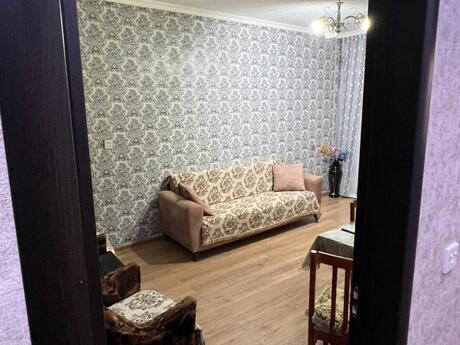 3 otaqlı köhnə tikili - Həzi Aslanov m. - 80 m²