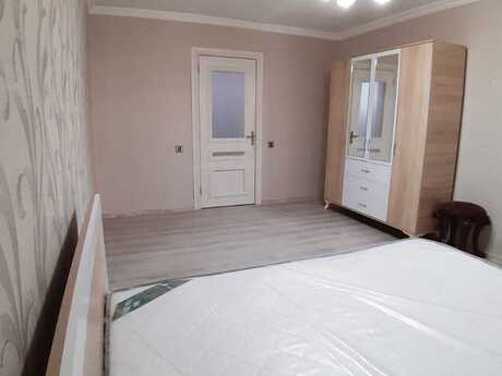 3 otaqlı köhnə tikili - İnşaatçılar m. - 70 m²