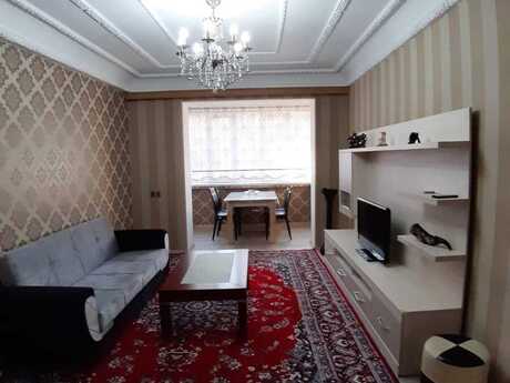 3 otaqlı köhnə tikili - İnşaatçılar m. - 70 m²