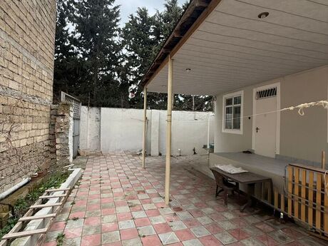 Satılır 3 otaqlı həyət evi/bağ evi 98 m², Əhmədli m.