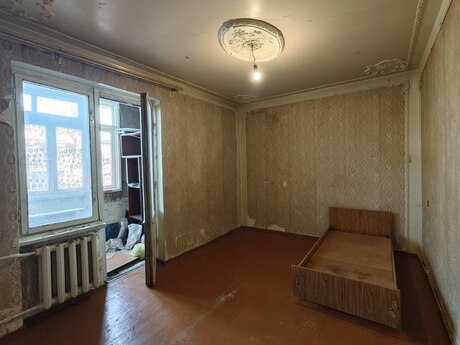 2 otaqlı köhnə tikili - Bakıxanov q. - 60 m²