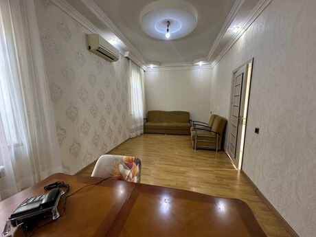 2 otaqlı həyət evi/bağ evi - Xırdalan - 80 m²