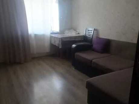 4 otaqlı köhnə tikili - Avtovağzal m. - 90 m²