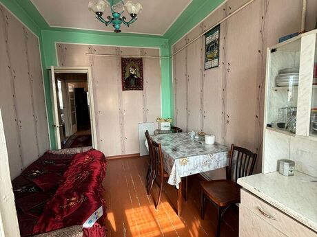 4 otaqlı köhnə tikili - Avtovağzal m. - 70 m²