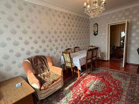 4 otaqlı köhnə tikili - Avtovağzal m. - 70 m²