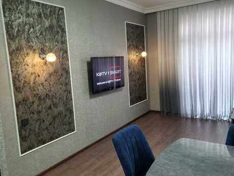 2-комн. новостройка - м. 8 ноября - 68 м²