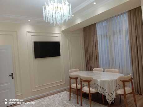 Satılır 2 otaqlı yeni tikili 60 m², Masazır q.