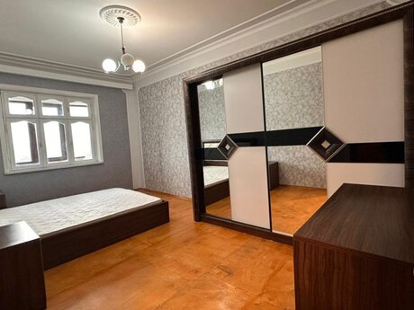 3 otaqlı köhnə tikili - Nəriman Nərimanov m. - 120 m²